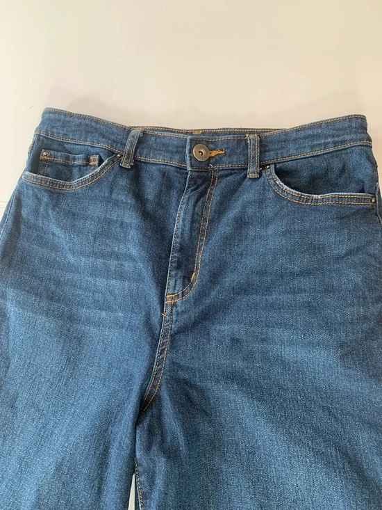 I.N.C. International Concepts Women’s Size 8 Dark Wash Tapered Barrel Jeans - Picture 2 of 8